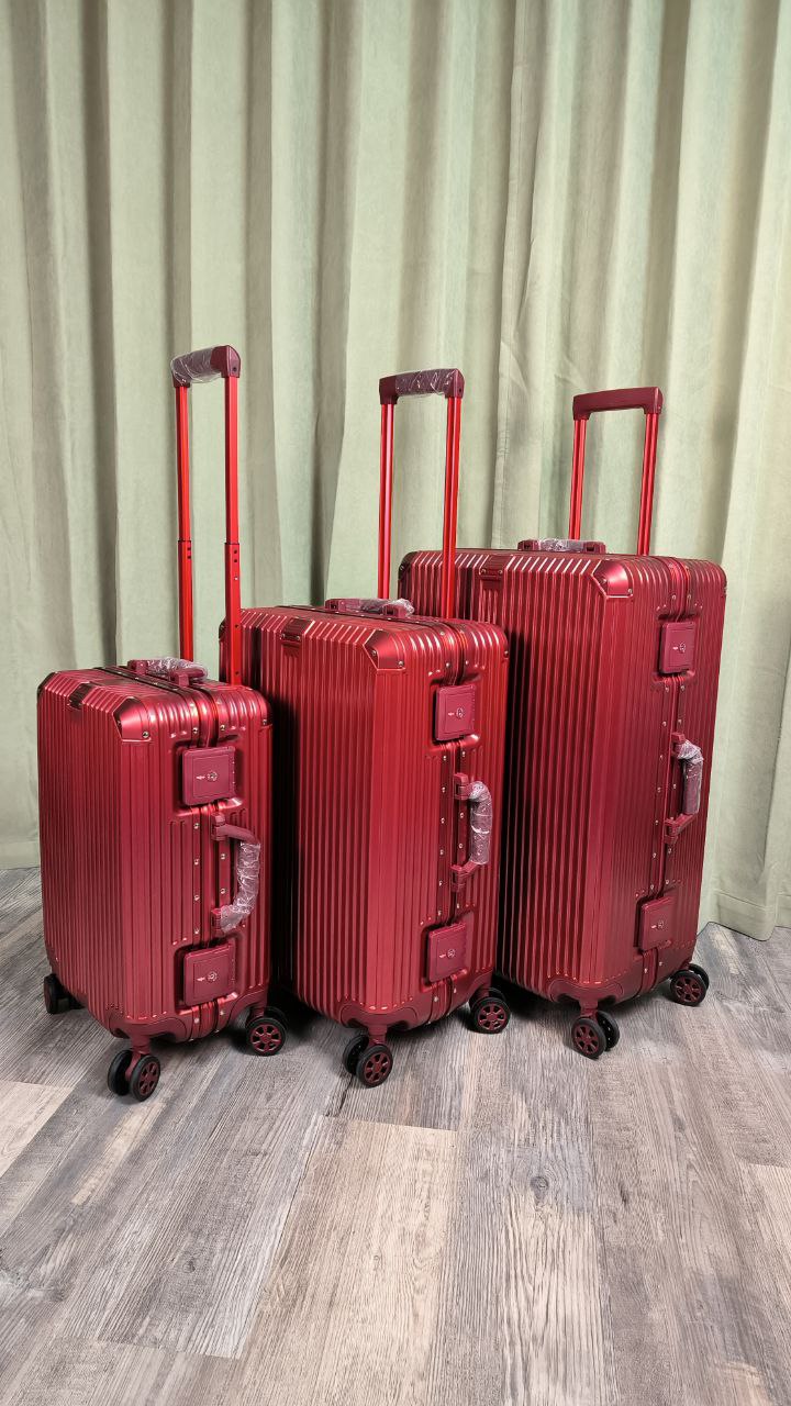 обзор чемодана